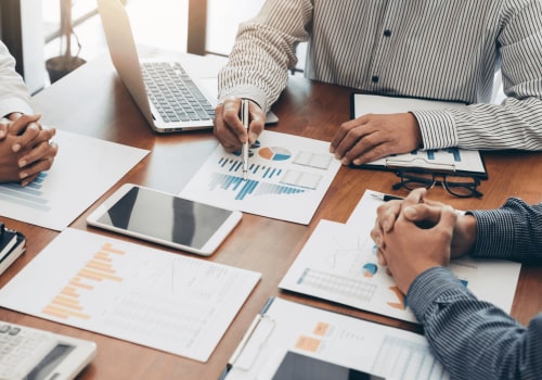 7 Effective Ways for Marketing Consultants to Communicate with Clients